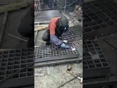 5 mm Rejilla de acero galvanizado sumergido en caliente Rejilla de acero de drenaje soldada