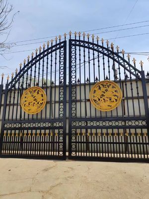Outdoor Pipe Tubular Steel Fence Gate 10FT Decorative Fence Gate
