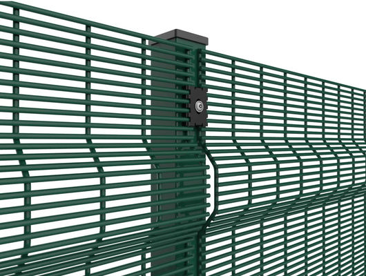 Galvanized High Security Welded Wire Mesh Fence 1.8M Anti Climb Fence With Spike