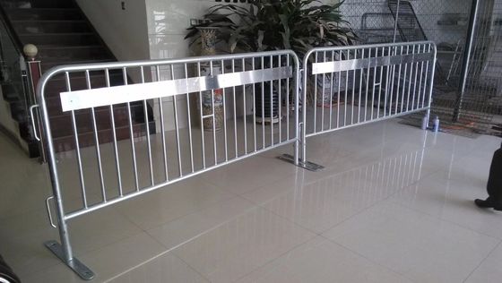 1.1x2.1M Temporary Road Traffic Crowd Control Barrier Portable Metal Barrier
