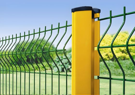 Metal 1.8M 3D Curved Wire Mesh Fence , Welded Garden Wire Mesh Fence