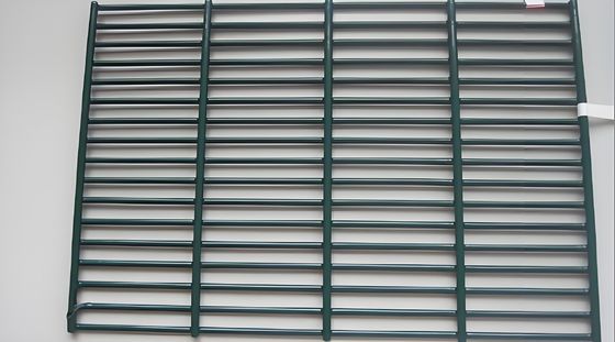 Secure Wall Anti-Climb Security Fence 1.5M Welded Mesh Security Fence With Y Post