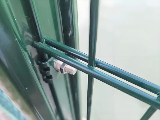 868 Twin Wire Mesh Fencing Panel Double Wire Mesh Style Anti Climb Metal Fencing