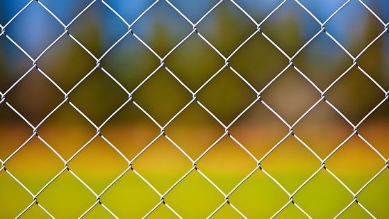 PVC Coated / Galvanized Playground Security Fencing 8ft High Chain Link Security Fencing