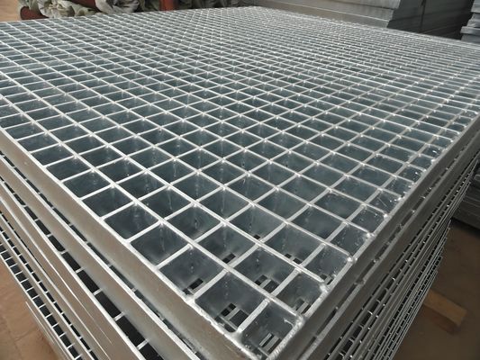 Hot Dipped Galvanized Metal Grating 505 Serrated Bar Safety Walkway Steel Grating