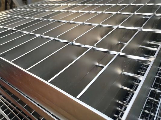 Special Shape Galvanized Steel Grating 5CM Composite Steel Grating