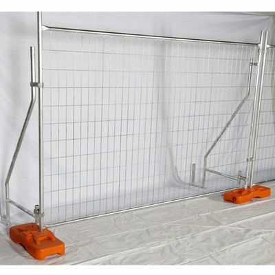 Modular 2.1m x 2.4m Galvanized Metal Fencing Quick-Assembly Tempoary Barrier for Events & Roadworks