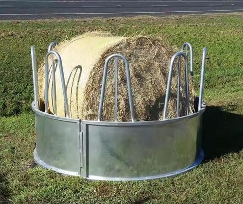 Galvanized Feeder With Tombstone Railings For Cattle 12 Feed Openings