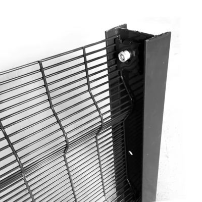 High-Speed Galvanized Curvey Security 358 Fence Pvc Anti-Climb Fence With Spike