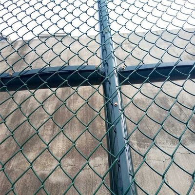 100ft Galvanized Black Chain Link Cyclone Wire Mesh Fence Panel For Sport Game
