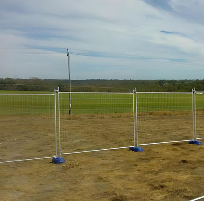 Silvery White Metal Temporary Fence For Agricultural Australia Standard