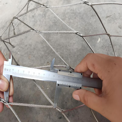 2.0MM Flexible Stainless Steel Cable Netting Resilience Flexibility Knotted Type