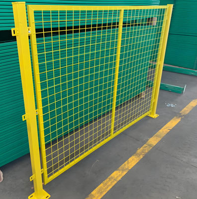 1.8M High Windproof Seamless Workshop Isolation Net Perforated Metal Fencing