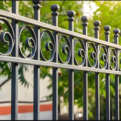 2.0M Length Pool tubular steel fence Easy To Install And Maintain Black Or Customized Color Option