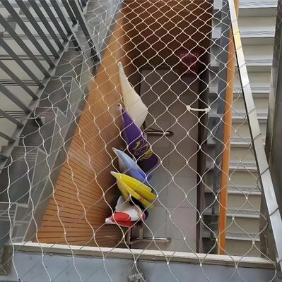 Alta seguridad SS316 malla de cuerda de alambre de acero inoxidable con agujero de malla 7x19 para protección de seguridad del zoológico